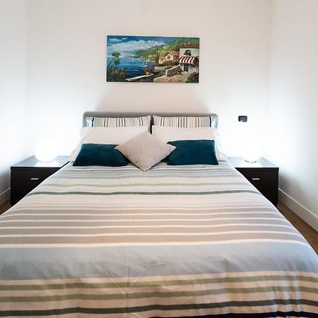 Family Nest Overlooking Lake Como - By Rent All Como Argegno Exterior foto