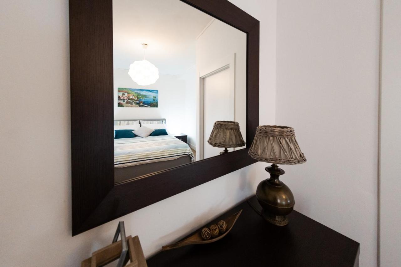 Family Nest Overlooking Lake Como - By Rent All Como Argegno Exterior foto