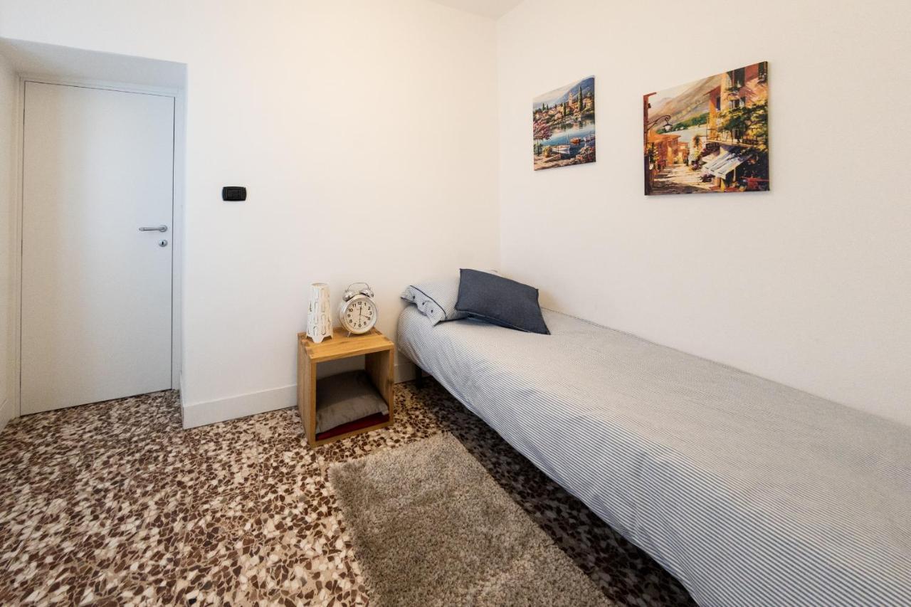 Family Nest Overlooking Lake Como - By Rent All Como Argegno Exterior foto